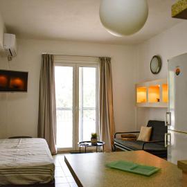 The Little House, hotel i Glífa