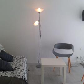 APPARTEMENT P2 + CABINE LE GRAU DU ROI