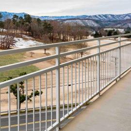 Amazing Mountain Views, 5 min to Dollywood&parkway, hotel sa Pigeon Forge
