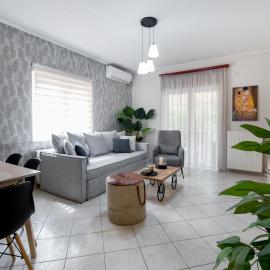 Charming Appt, hotel a Preveza