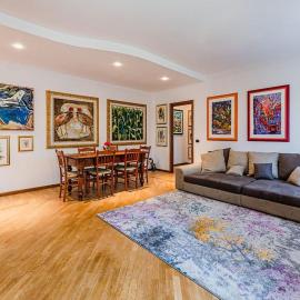 *Vivere in arte* NEAR theAIRPORT