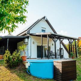 Tátorján Vendégház, Hotel in Balatonkenese