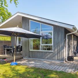 6 person holiday home in Løgstør-By Traum, hotel em Løgstør