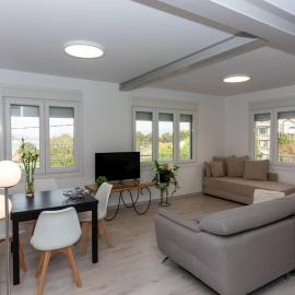Acogedora vivienda con jardín andando a la playa.