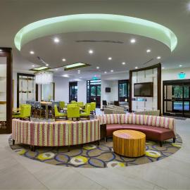 SpringHill Suites by Marriott Wilmington Wrightsville Beach, хотел в Уилмингтън