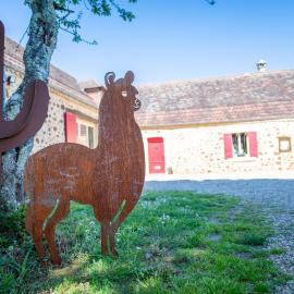 La Fermette du Pérougord à Rouffignac-St-Cernin Périgord Noir – hotel w mieście Rouffignac Saint-Cernin