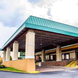 Wilkes Barre Inn & Suites conference center、ウィルクス・バリのホテル