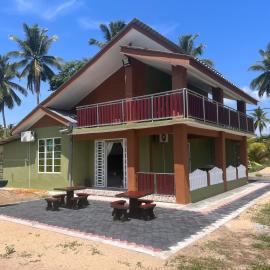Arryantz by the beach, hotel in Bachok