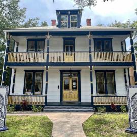 1001 Nights Historic Bed and Breakfast Adults Only、セント・オーガスティンのホテル