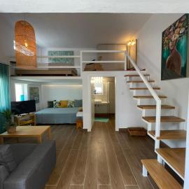 Cosy loft, hótel í Platamonas