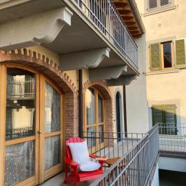 Red Chair House, hotel a Riva di Solto