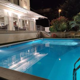 Hotel Audi Frontemare, hotel a Rímini