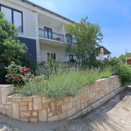 Guesthouse Tamara, hotel em Lovište