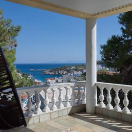 Eleni's Guest House