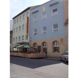 Hotel Koruna, hotel di Roudnice nad Labem