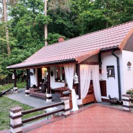 Domek nad Poranną Rosą - w sercu lasu, hotel a Garbatka-Letnisko