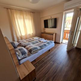 Soba pri nam, hotell i Gačnik