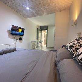 PassionFruit Arad, hotel in Arad