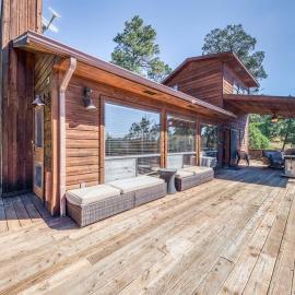 Perk Canyon Hidden Acres-Hot Tub-Gas Fireplace, hotel in Ruidoso