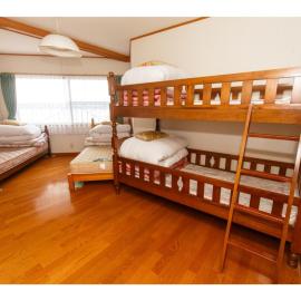 Lake Kawaguchi Rental Villa Tozawa Center - Vacation STAY 46680v, hotel in Oishi