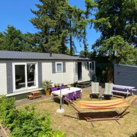 Ruim en modern chalet in de Veluwse bossen, hotell sihtkohas Putten