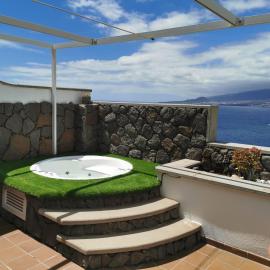 Apartamento con Vistas al mar y jacuzzi privado, hotell i Santa Cruz de Tenerife