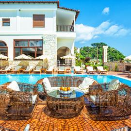 Xenios Possidi Paradise Hotel, hotel u Posidiju