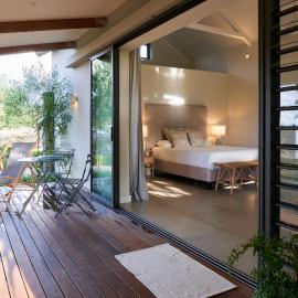 Peaceful Tree Cottage, hotel i Tamarin