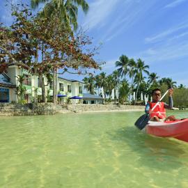 Microtel by Wyndham Puerto Princesa, hotel i Puerto Princesa City