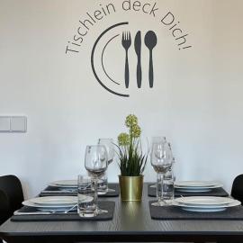 Goethe Palais Suite Zauberlehrling 4P l Lift l Parkplatz I Zentrum I Helios, hotel in Aue