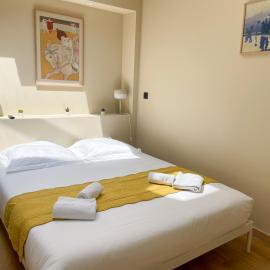 La Collégiale – hotel w mieście Saint-Aignan