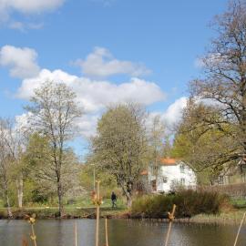 Holmåkra long stay by House Viola, 3 bedroom entire house in Bodafors, sleeps 7, hotell i Bodafors