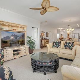 Sunset Island Luxury 3BR Unit – Free Linen Package