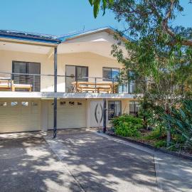 Pacific Sounds, Hotel in Dunbogan