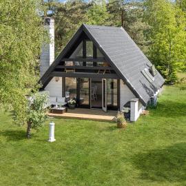 2 Bedroom Beautiful Home In Gedser, hotell sihtkohas Gedser