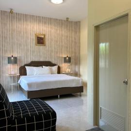 W House Ranong 1Bedroom villa, хотел в Ранонг