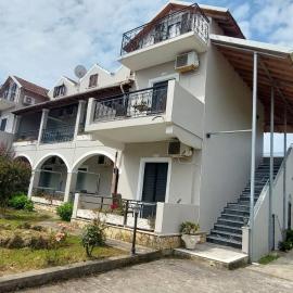 Antzela Apartments, hotel in Sidari