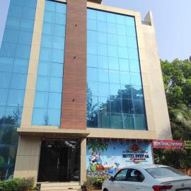 Hotel Deepak Executive, Ganpatipule, hotel Ganpatipuléban