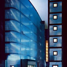 Lindner Hotel Cologne Am Dom, part of JdV by Hyatt، فندق في كولونيا