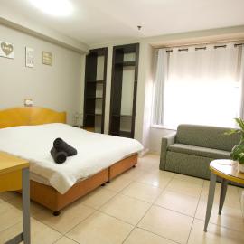 Little Prince Hostel-5 Min Walk To The Beach – hotel w Ejlat