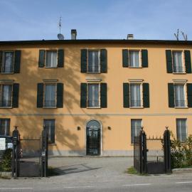 Residence Alle Scuole Country House, hotell i Granarolo dellʼEmilia