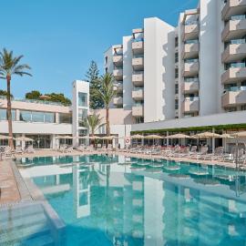 Hipotels Bahía Grande Aparthotel – hotel w Cala Millor