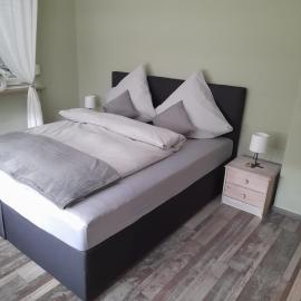 Ferienwohnung Pickel, hotel v destinaci Kottenheim