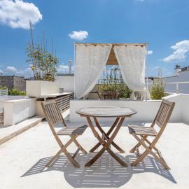 Suite Artus, hotel u gradu Uđento