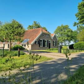 't Achterhuis, hotel Alteveer városában
