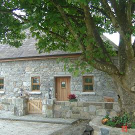 Traditional Stone Cottage 300 years+