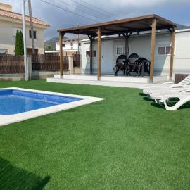 Chalet-home familiar "CAL DENVER" "Pet friendly", hotel en Sant Carles de la Ràpita
