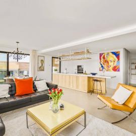 Luxury 3-Bed Penthouse with Ocean Views, Terrace & Pool