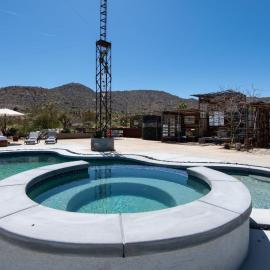 Desert Lily - Quiet Compound 5Min to National Park Pool and Spa on 5 Acres