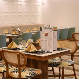 Elegance Regency โรงแรมในKhanna